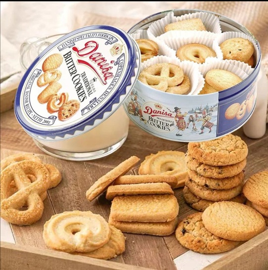 Cookies and Cracker